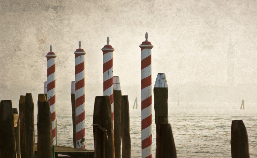 Venedig-rot-weiss